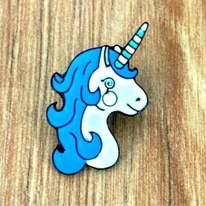 White and Blue High Quality Enamel Pin, NWT